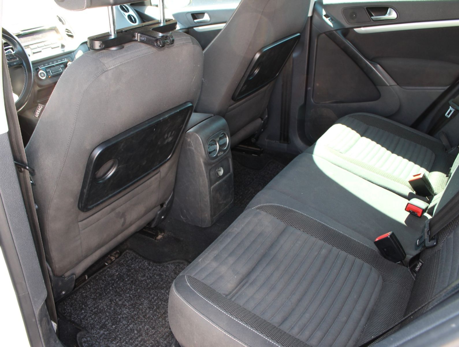 Fahrzeugabbildung Volkswagen Tiguan 2.0 TDI 81 BlueMot Tec CUP Sport & Style