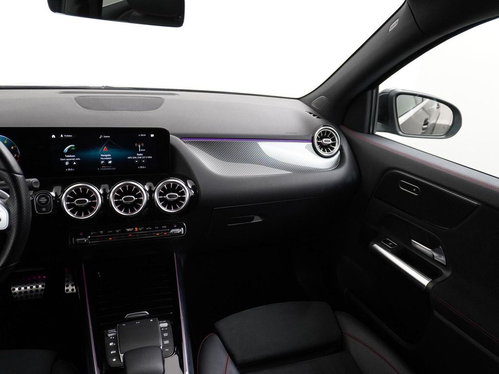 Mercedes-Benz GLA 200 AMG Business Solution | AHK Wegklapbaar