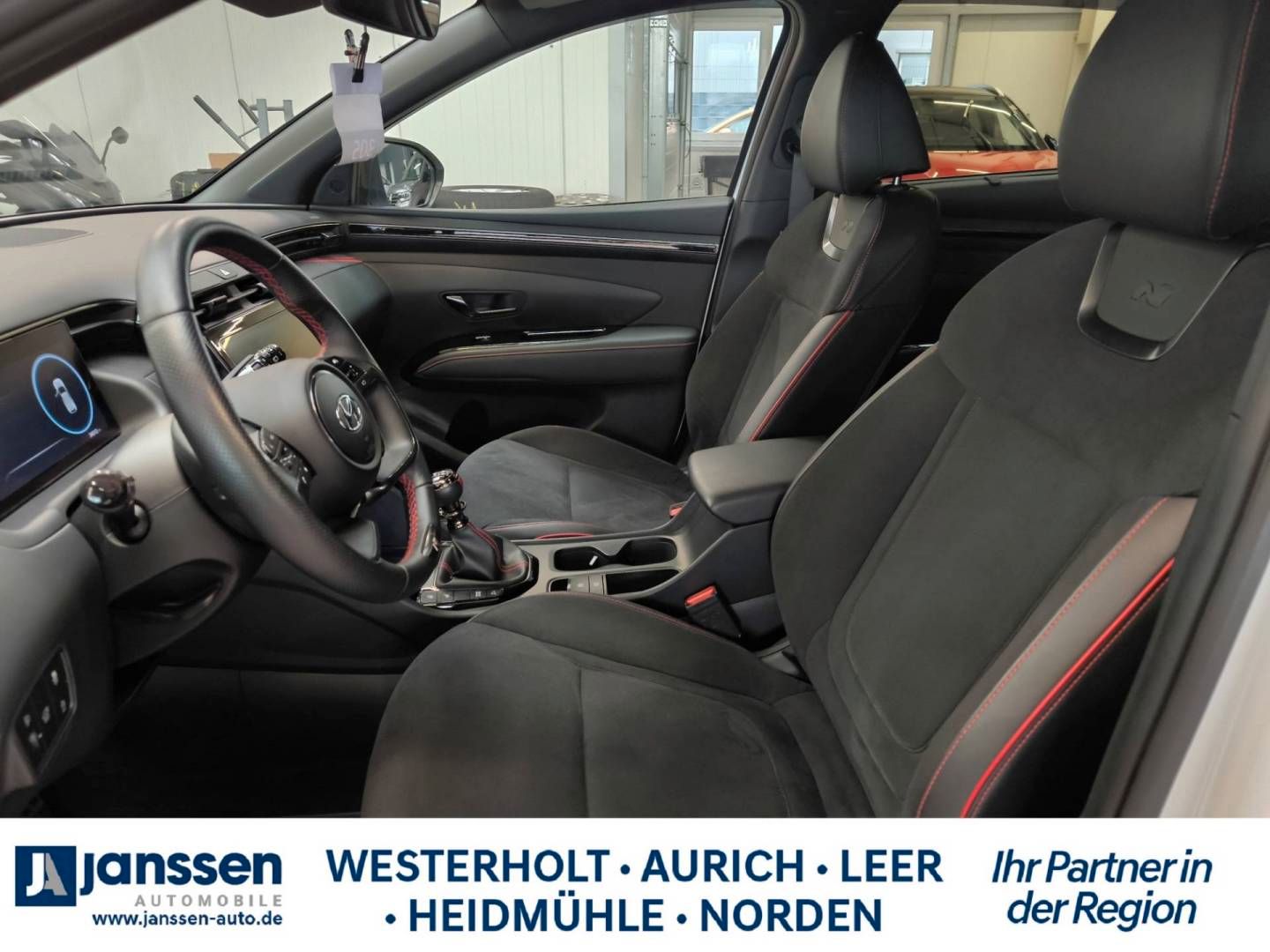 Fahrzeugabbildung Hyundai TUCSON N LINE/Panoramadach/AHK abnehmbar/PDC/Nav
