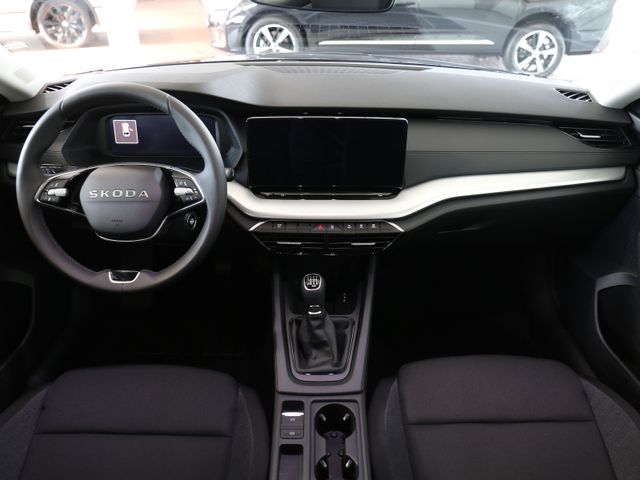 Skoda Octavia 1.5 TSI LED KLIMAAUTOM APP SITZH PDC