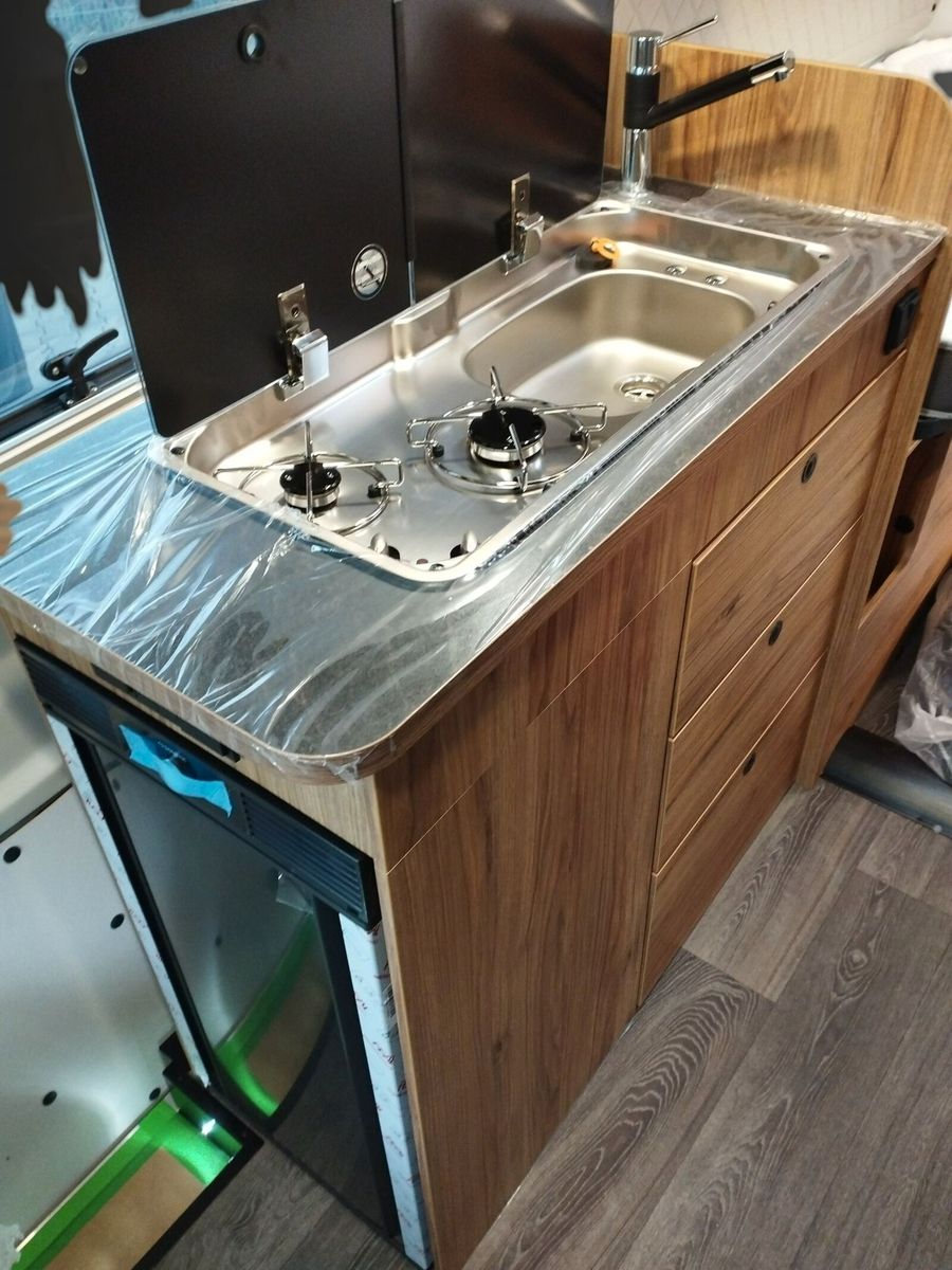 Fahrzeugabbildung Karmann Dexter 4x4 DE 570 AW Allrad, RFK, Beh. Abwassert