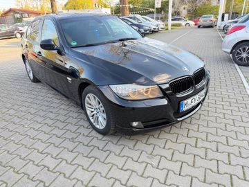 BMW 320 - 2