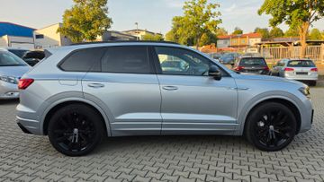 Volkswagen Touareg - 6