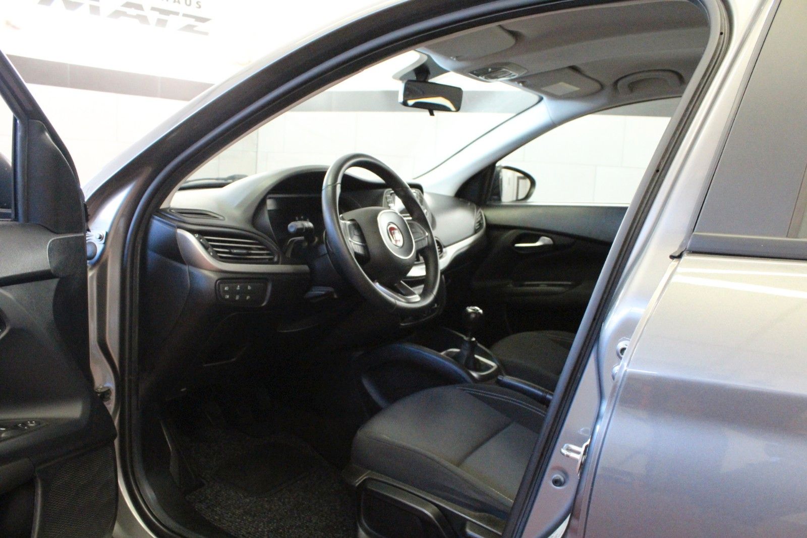 Fahrzeugabbildung Fiat Tipo 1,4 16V Kombi POP *Sitzheizung*