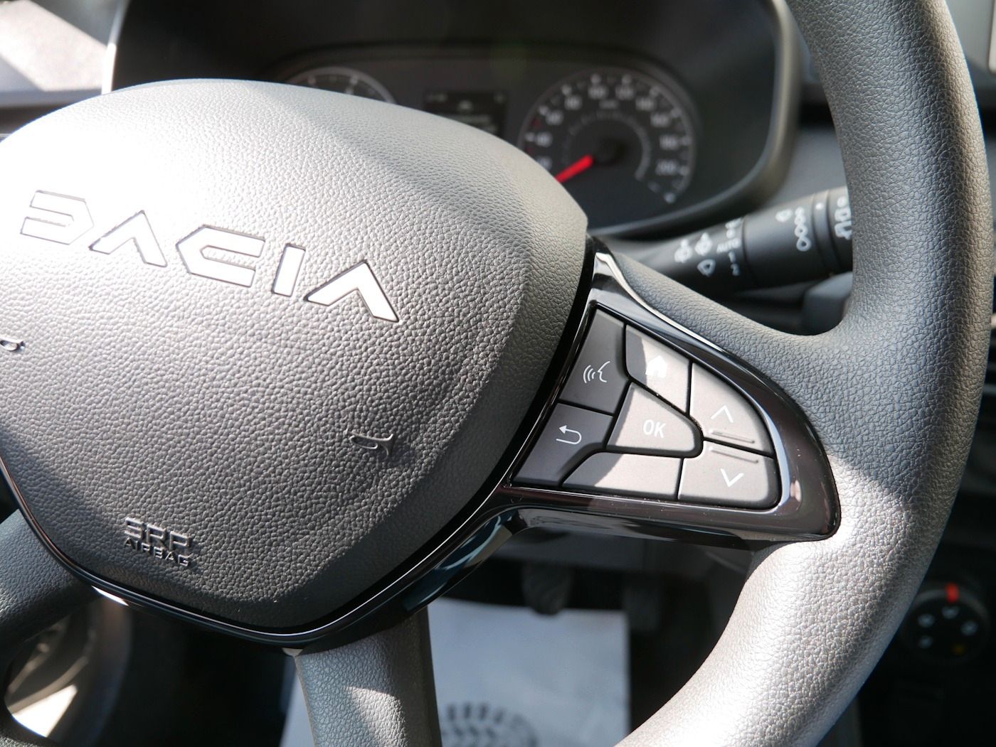 Fahrzeugabbildung Dacia Sandero III 1.0 Essential TZmit0-KM! PDC Klima