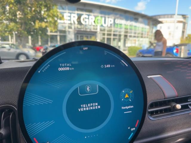 MINI Cooper S Cabrio HUD AD Navi HarmanKardon LED Kur