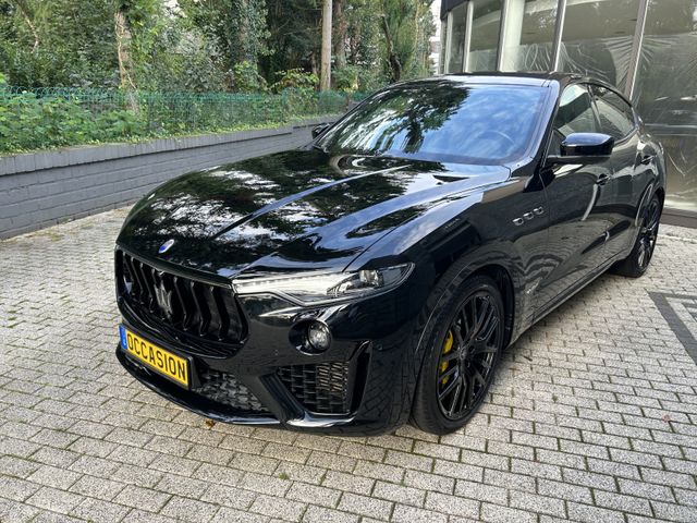 Maserati Levante 3.0 V6 BI-TURBO 350 CV GRANSPORT