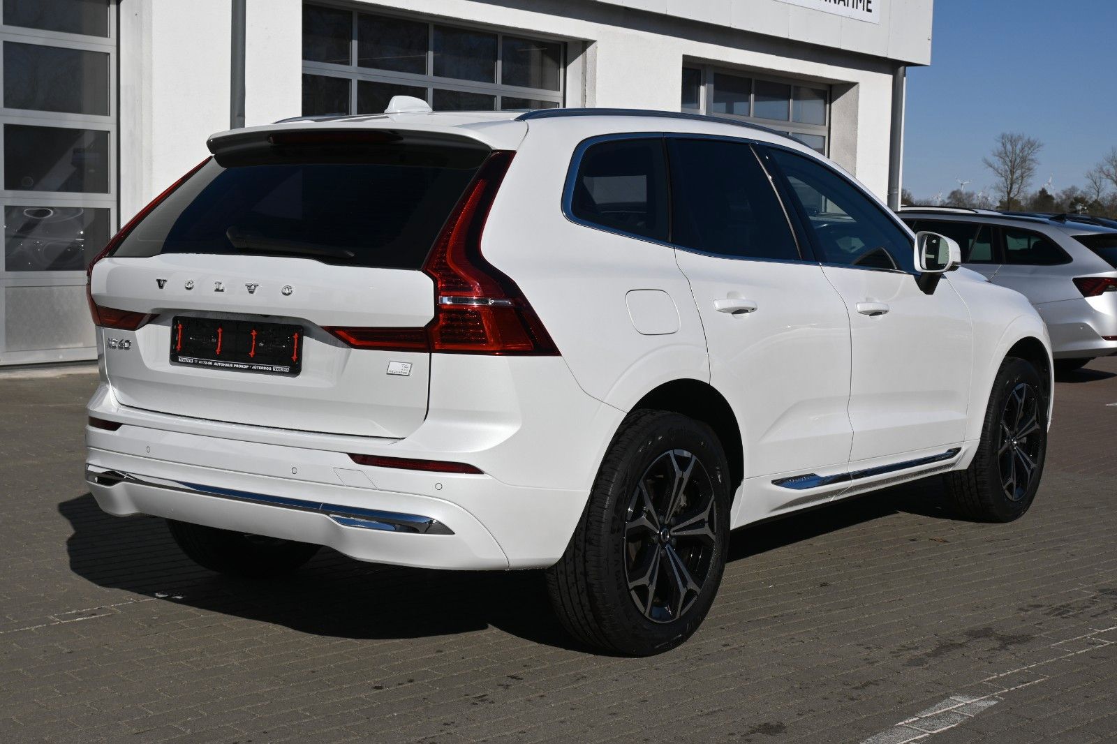 Fahrzeugabbildung Volvo XC60 T6 RC Inscription Expression*FSHZG*RFK*ACC
