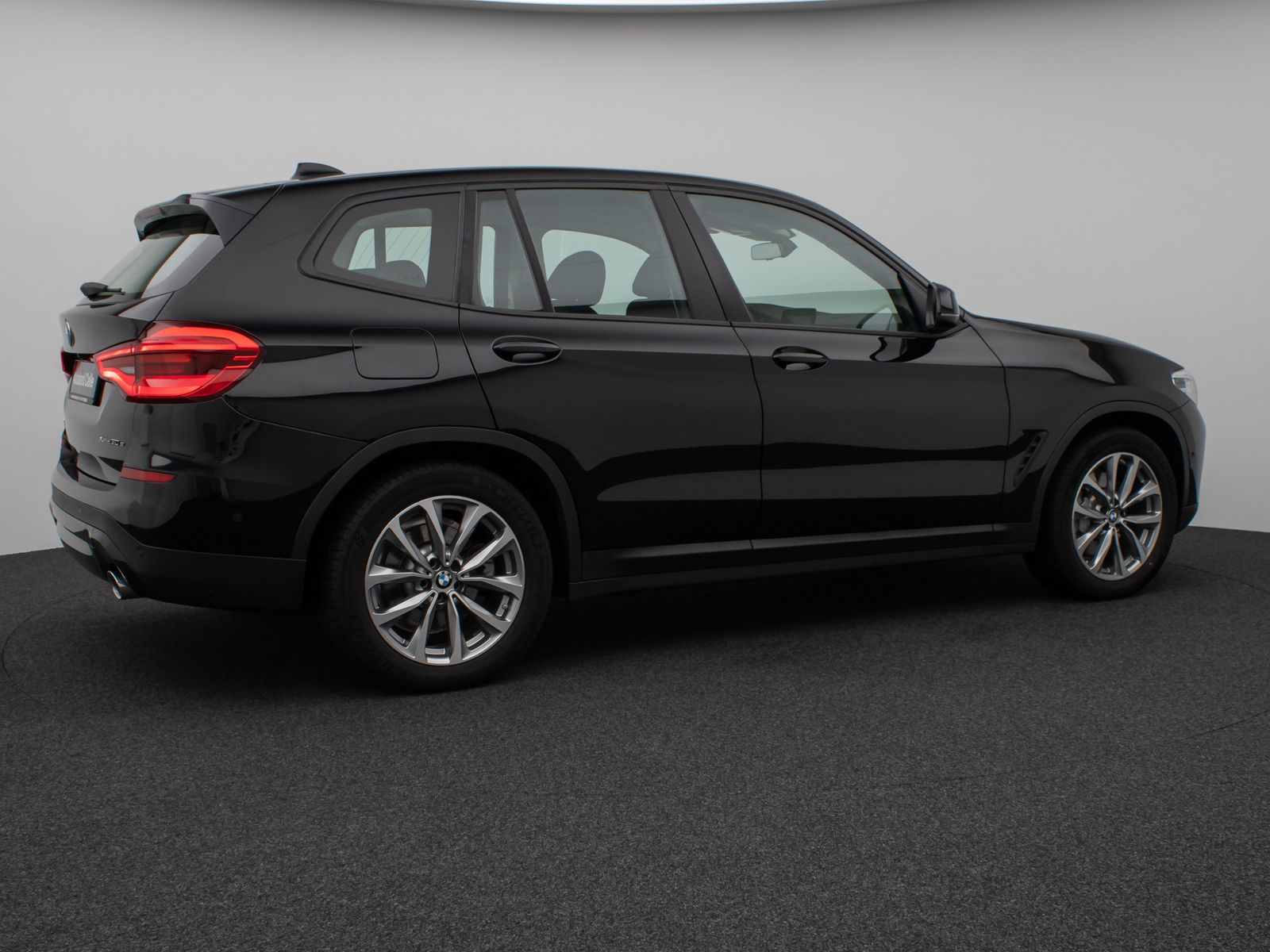 Fahrzeugabbildung BMW X3 xD30e Kamera DAB HiFi Lenkrhzg Komfort Alarm