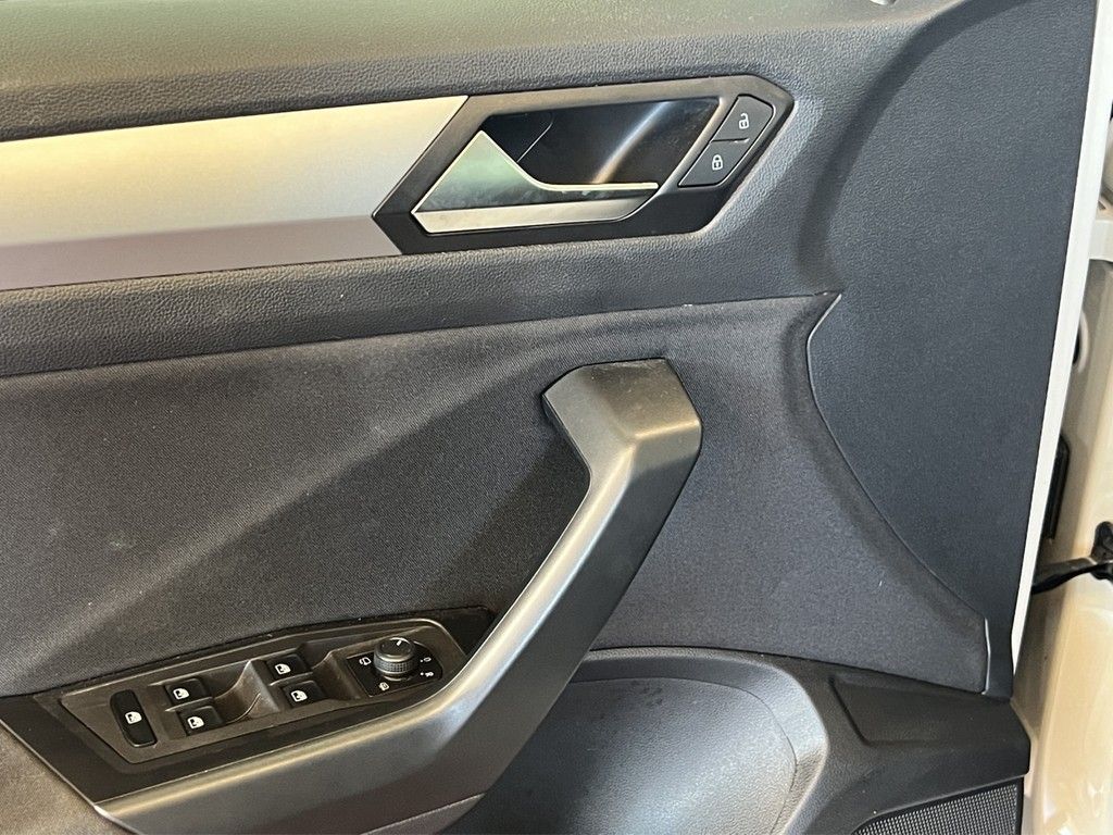 Volkswagen T-Roc - Bild 12