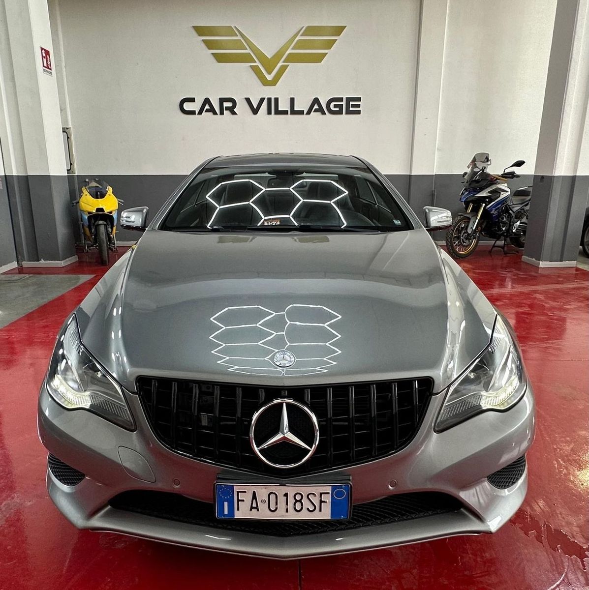 MERCEDES-BENZ Mercedes-benz E 220 d Coupé Premium