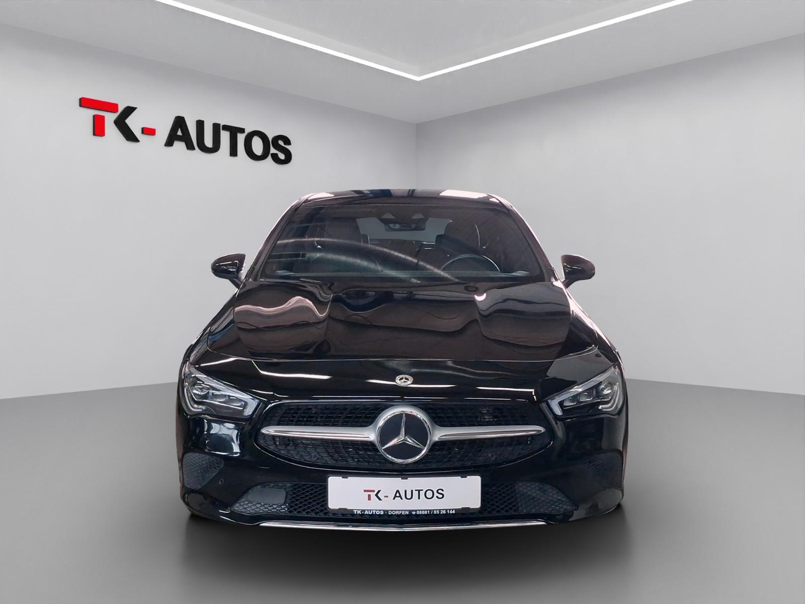 Mercedes-Benz CLA 200 SB Progressive,1.Hand,Navi,LED,Tempo,AHK