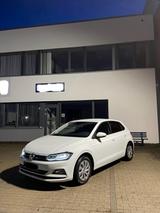 Volkswagen Polo 1.6 TDI DSG - Volkswagen Polo: TDI Dsg
