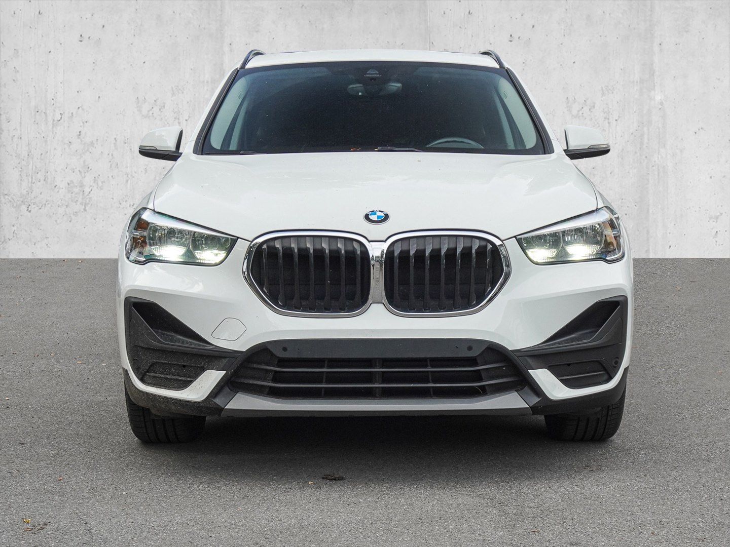 BMW X1 sDrive18i PANO NAVI Sound Syst. PDC V H DAB foto 3
