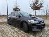 Volkswagen Touran 1.8 TSI DSG Highline AHK Navi, SportFW - Volkswagen Touran: Sport