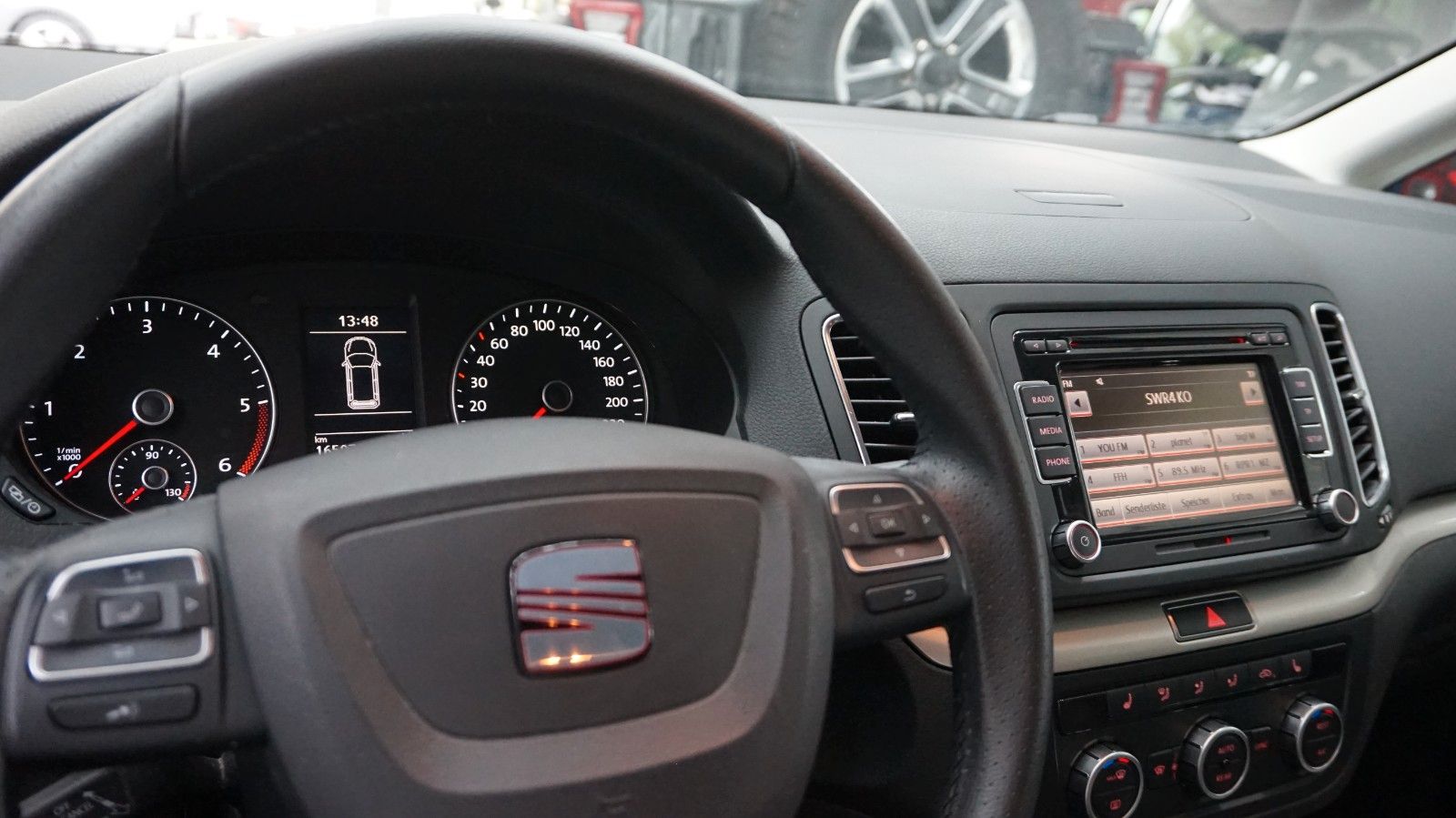 Fahrzeugabbildung SEAT Alhambra 4You  7 Sitzer  durchs. Verbr. 5,5 L