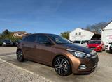 Hyundai i20 YES! Sportsitze Sport Lenkrad - Hyundai i20: Sport