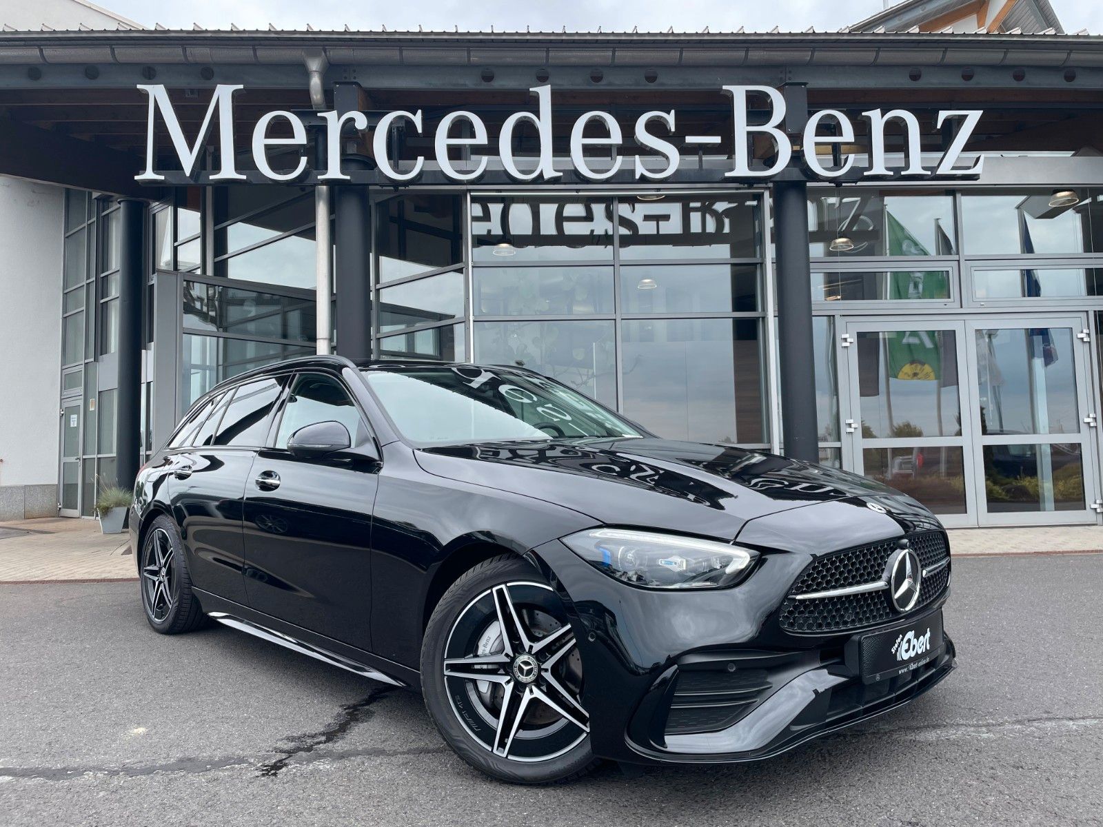 Fahrzeugabbildung Mercedes-Benz C 200 d T AMG+Night+360°+Digital+Memory+Keyless