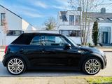 MINI Cooper S Cabrio - Klima*Leder*Navi* org. 37TKM - MINI Cooper S Cabrio mit Benzin-Antrieb: Kleinwagen