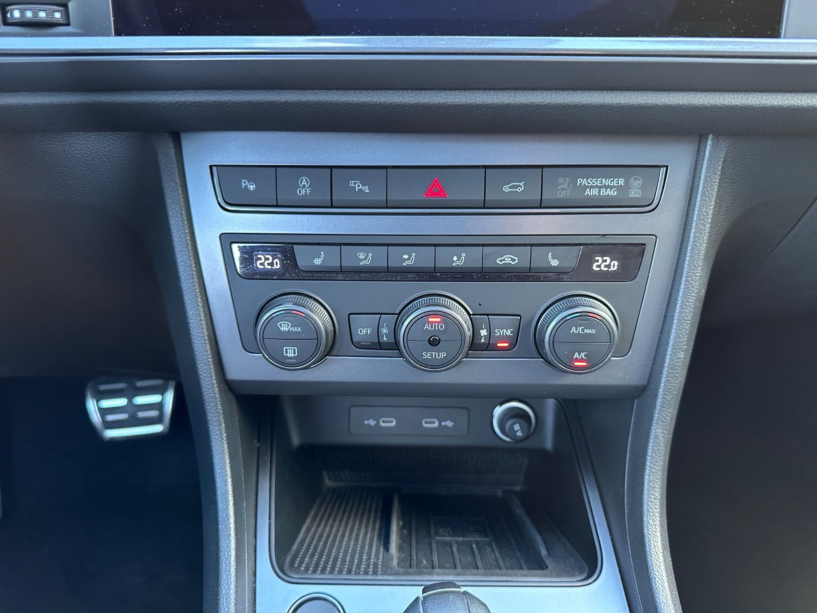 Fahrzeugabbildung CUPRA Ateca 2.0 TSI VZ 4Drive Pano/Navi/ACC/DCC/360°