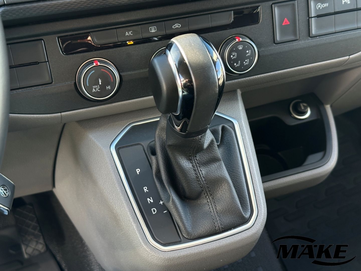 T6.1 Kombi 2.0 TDI EcoProfi DSG STDHZG ACC AHZV