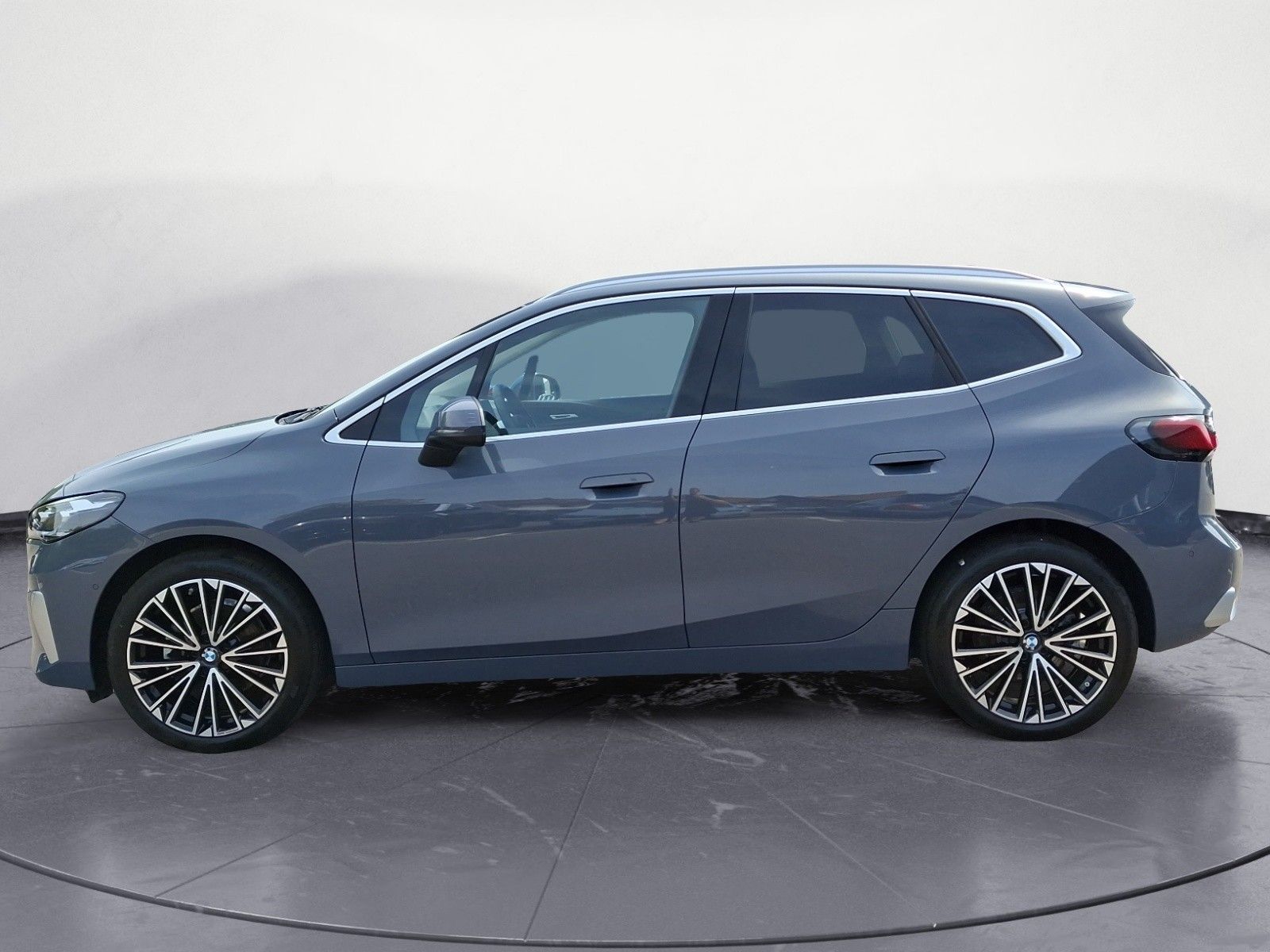 BMW 220i Active Tourer Aut. Luxury Line 19' Premium foto 3