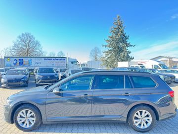 Volkswagen Passat Variant - 2