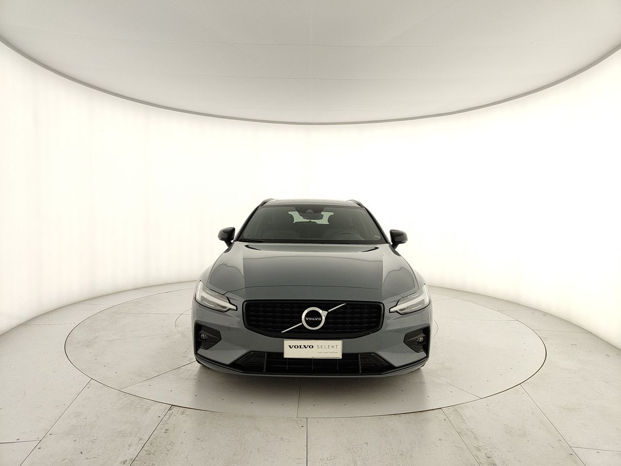Volvo VOLVO V60 2.0 b4 Momentum Business Pro auto imagem 2