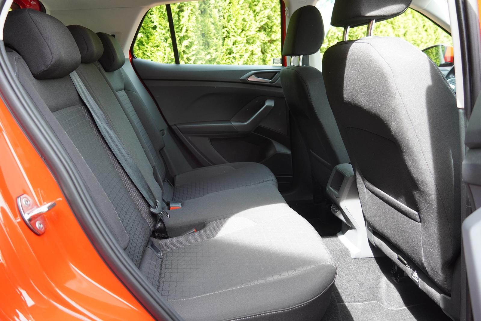 Volkswagen T-Cross 1.0 TSI Life Navi ACC Totwinkel PDC