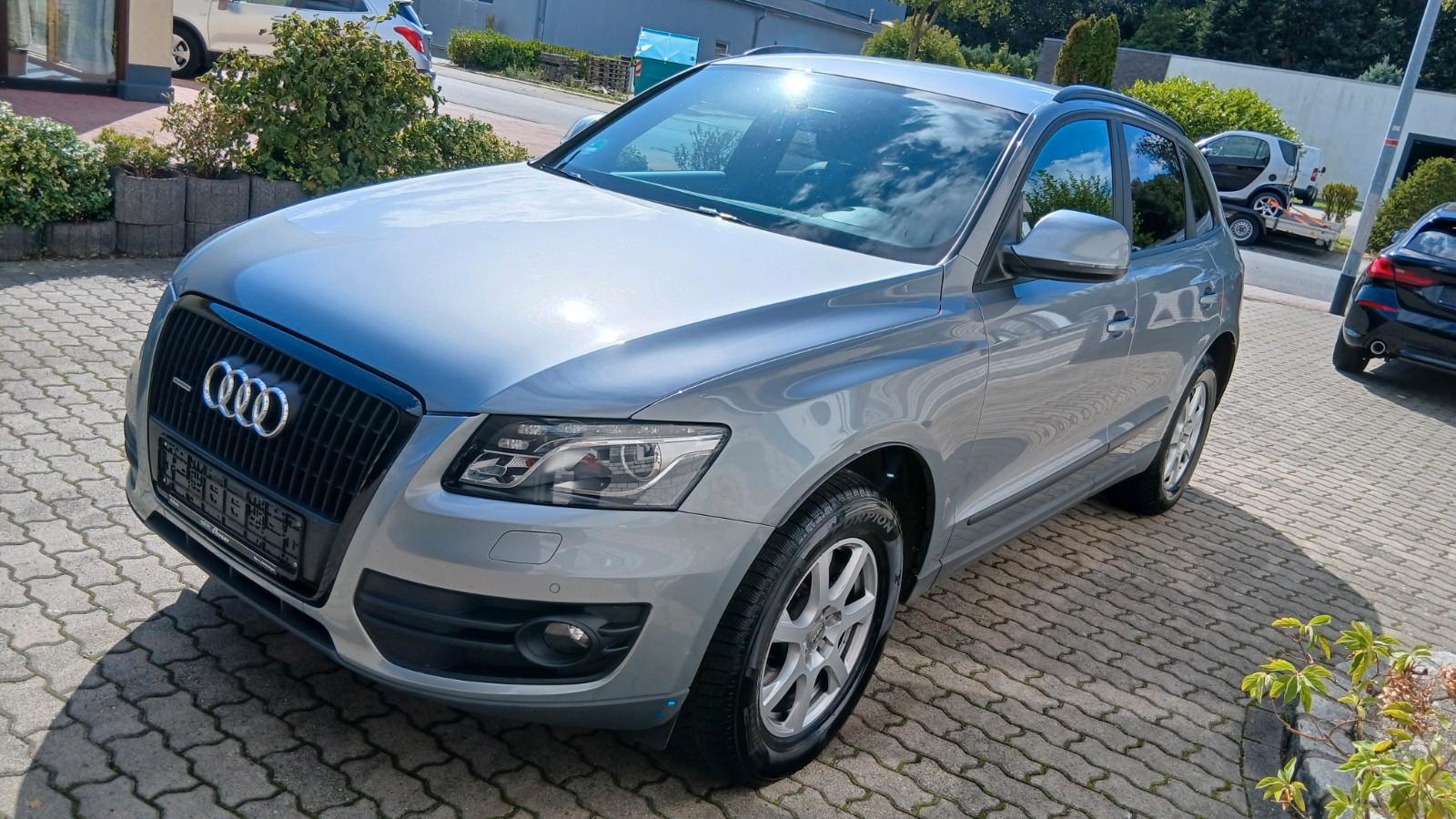 Audi Q5 3.0 TDI quattro 240 ch • S tronic • Cuir noir • Ciel Alcantara • Bi-Xénon • Attelage