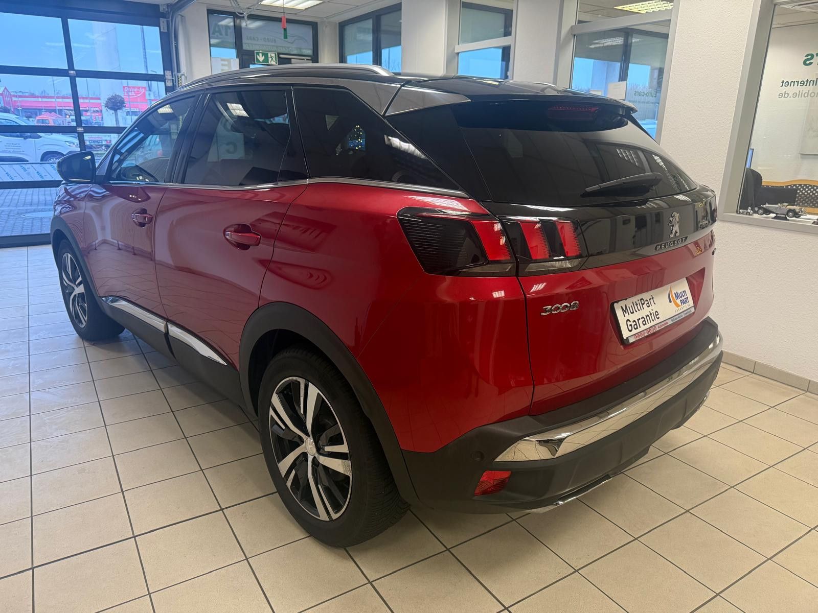 Fahrzeugabbildung Peugeot 3008 Allure  GT /SCHECKHEFT/ LED/AHK/ PANORAMA