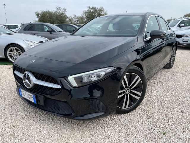 MERCEDES-BENZ Mercedes-benz A 180d Automatic Sport(IVA ESPOSTA