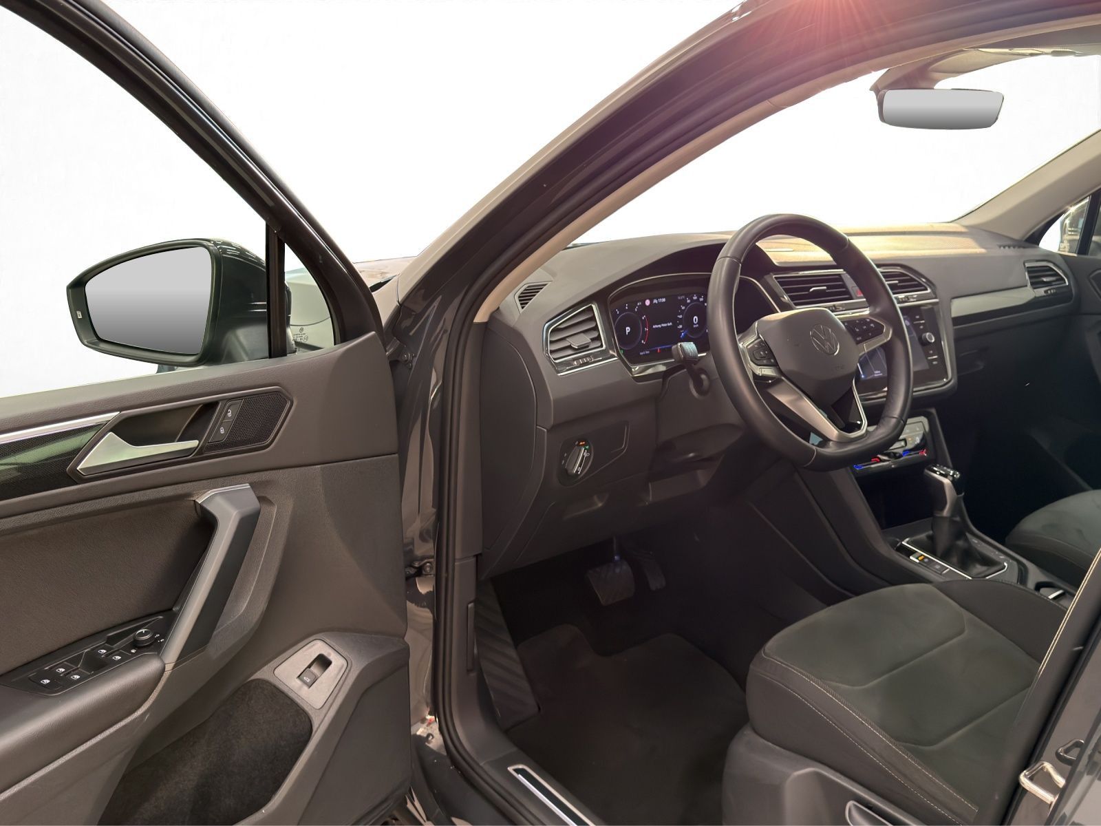 Volkswagen Tiguan - Bild 16