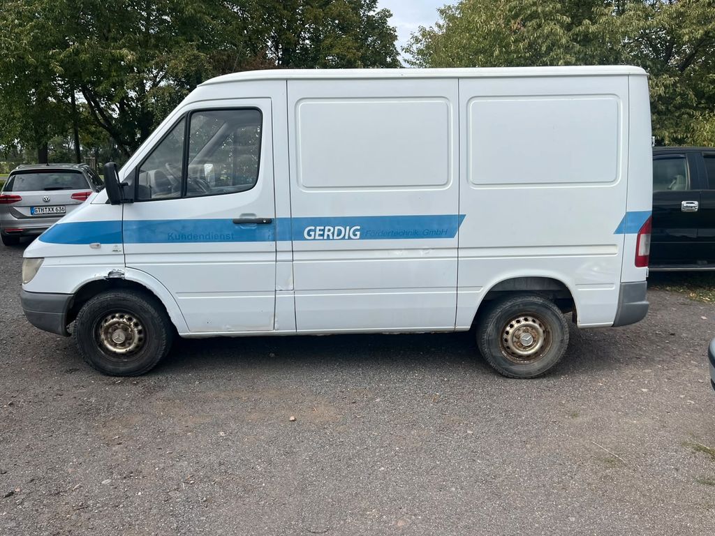 Mercedes-Benz Sprinter 211 CDI 2-Hand - Bild 5