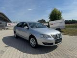 Volkswagen Passat Lim. Highline - Volkswagen Passat aus 2007: Highline
