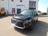 DFSK DFM Forthing 3 - schwarze DFSK Forthing 5