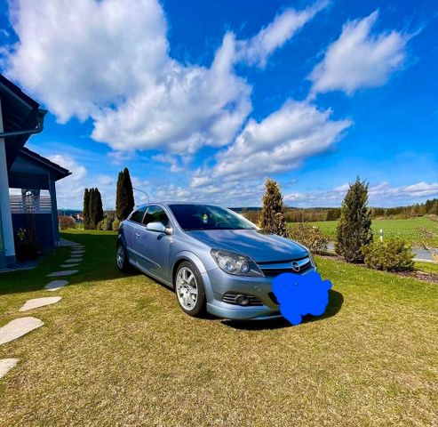 Opel Astra Coupé 1.8 16V -