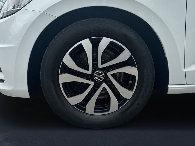 Touran 2.0 TDI Active NAVI ACC 16 ALU FAMILY-P.