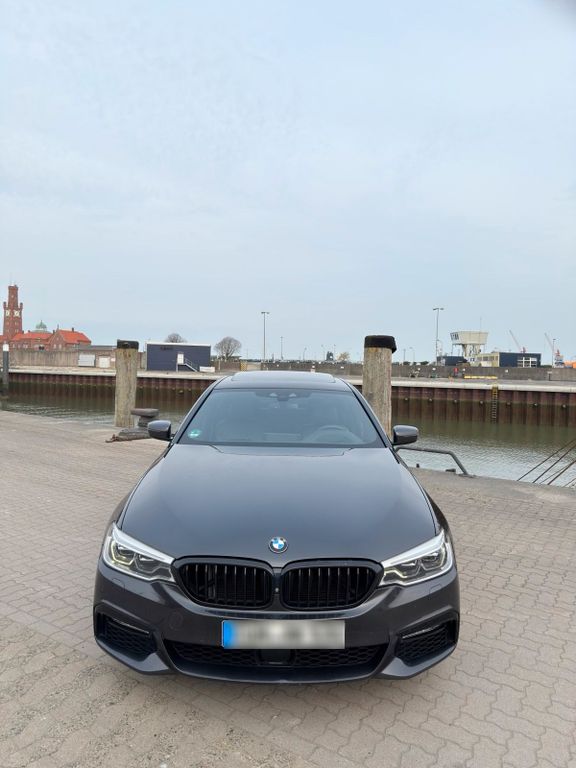 Image of BMW 530