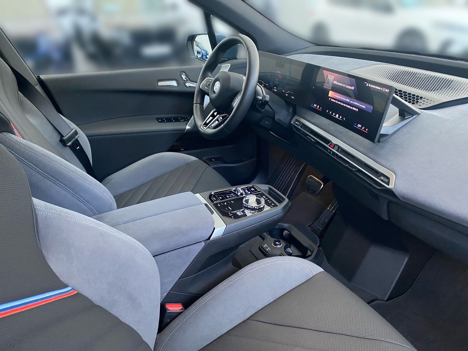 BMW iX xDrive45 M Sport HUD LC Prof. DA Pro 23´´ AHK foto 5