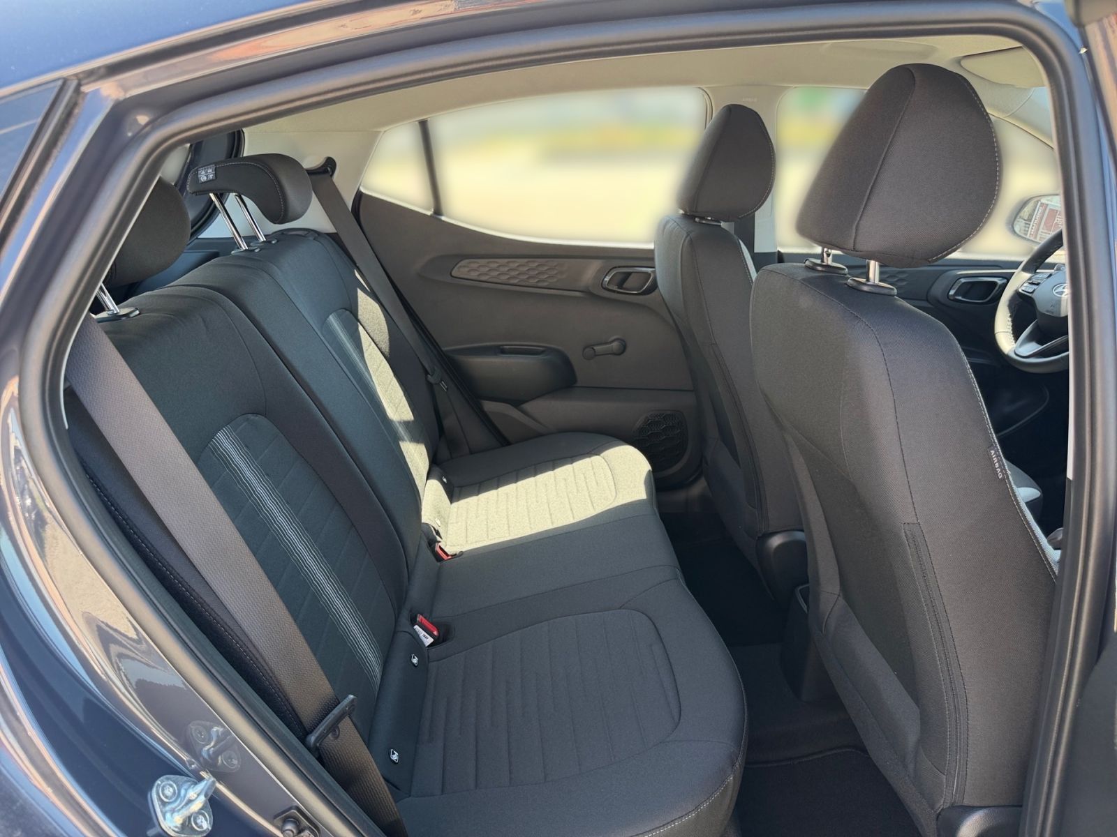 Fahrzeugabbildung Hyundai i10 1.0 Select Navi Kamera