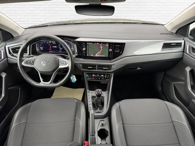 Fahrzeugabbildung Volkswagen Taigo Style 1.0 TSI KLIMA LED NAVI ALU