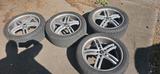 Chrysler Felgen mit Reifen  R20  Crysler 300C - gebrauchte Chrysler 300C aus dem Jahr 2009