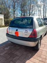 Renault 25km/h Auto - gebrauchte Renault Clio aus dem Jahr 1999
