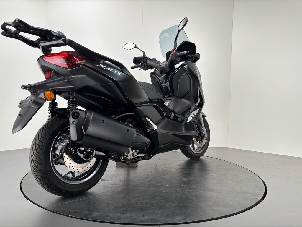 Fahrzeugabbildung Yamaha XMAX 300 TECHMAX *NEUWERTIG *TOPCASETRÄGER