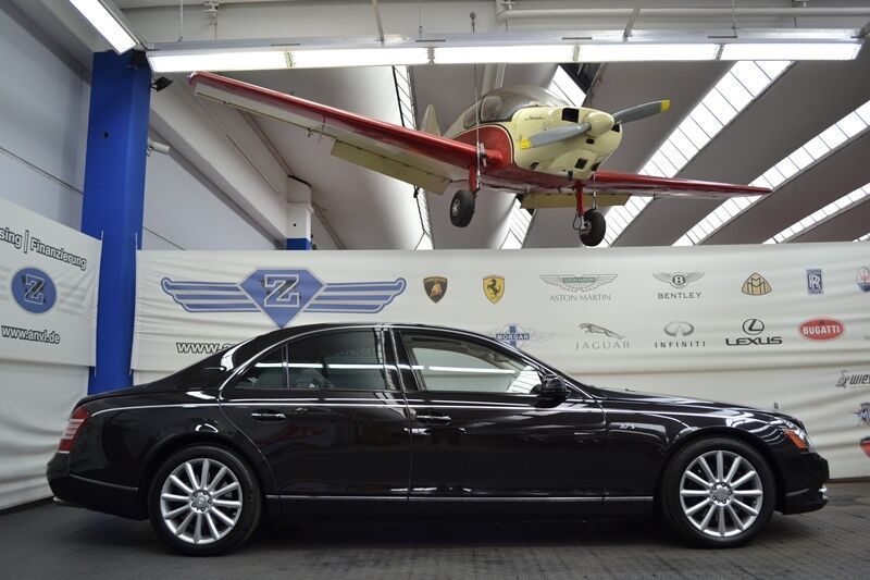 Fahrzeugabbildung Maybach Maybach 57s /18 500 KM/SONDERLACK/MODEL 2011