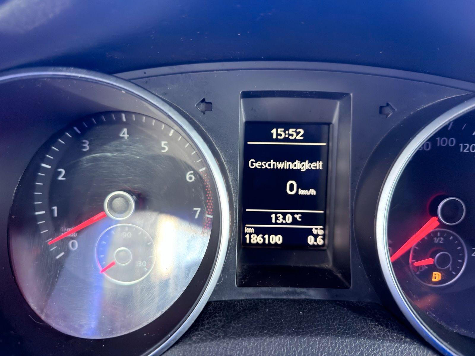 Volkswagen Golf 2010 — photo 14
