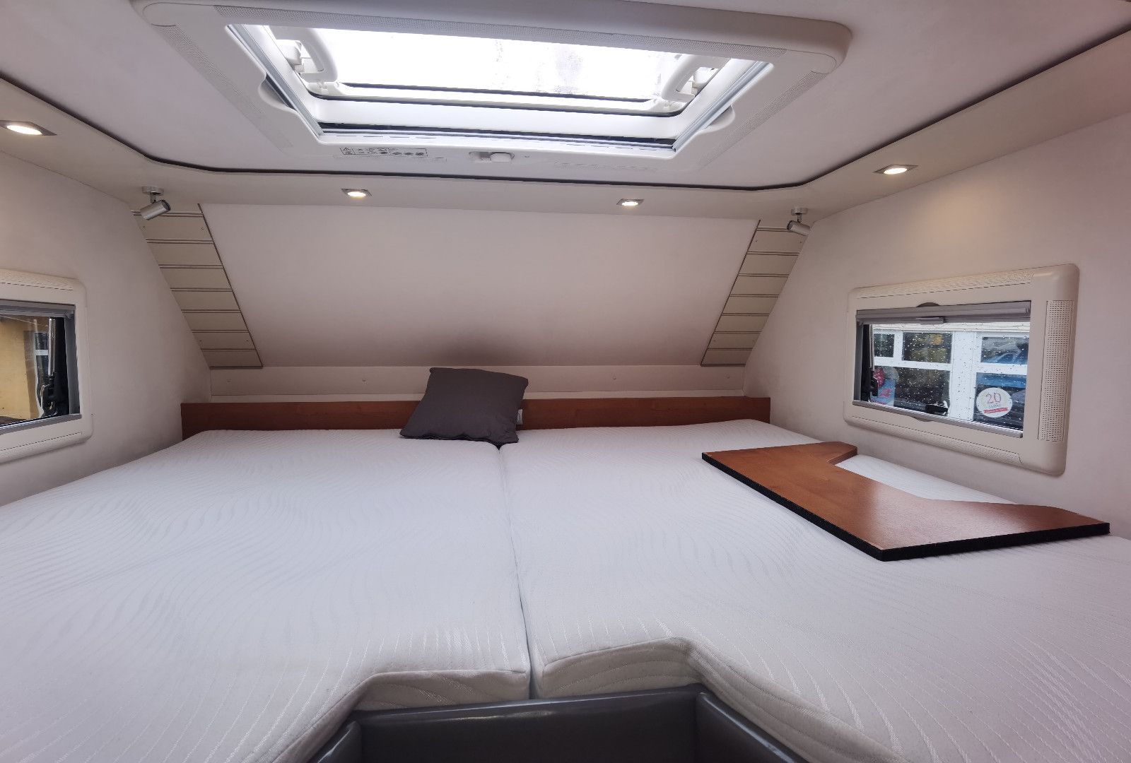 Fahrzeugabbildung Phoenix 8300 BMRSLX