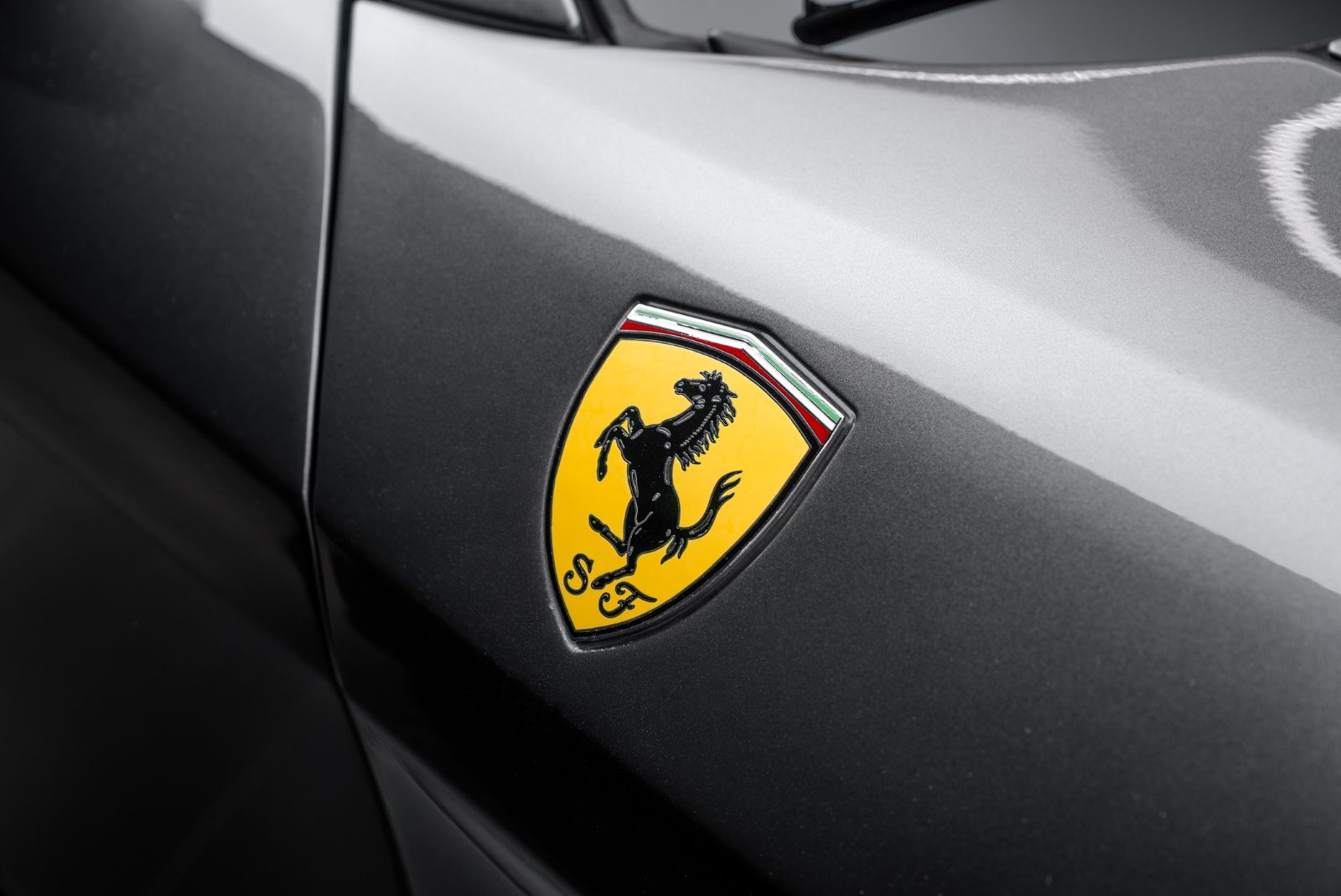 Fahrzeugabbildung Ferrari 612 Scaglietti F1 HGTC/DT FZG/PDC/BOSE/DAYTONA