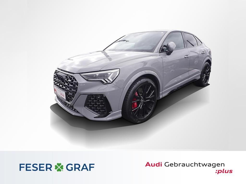 Audi RSQ3